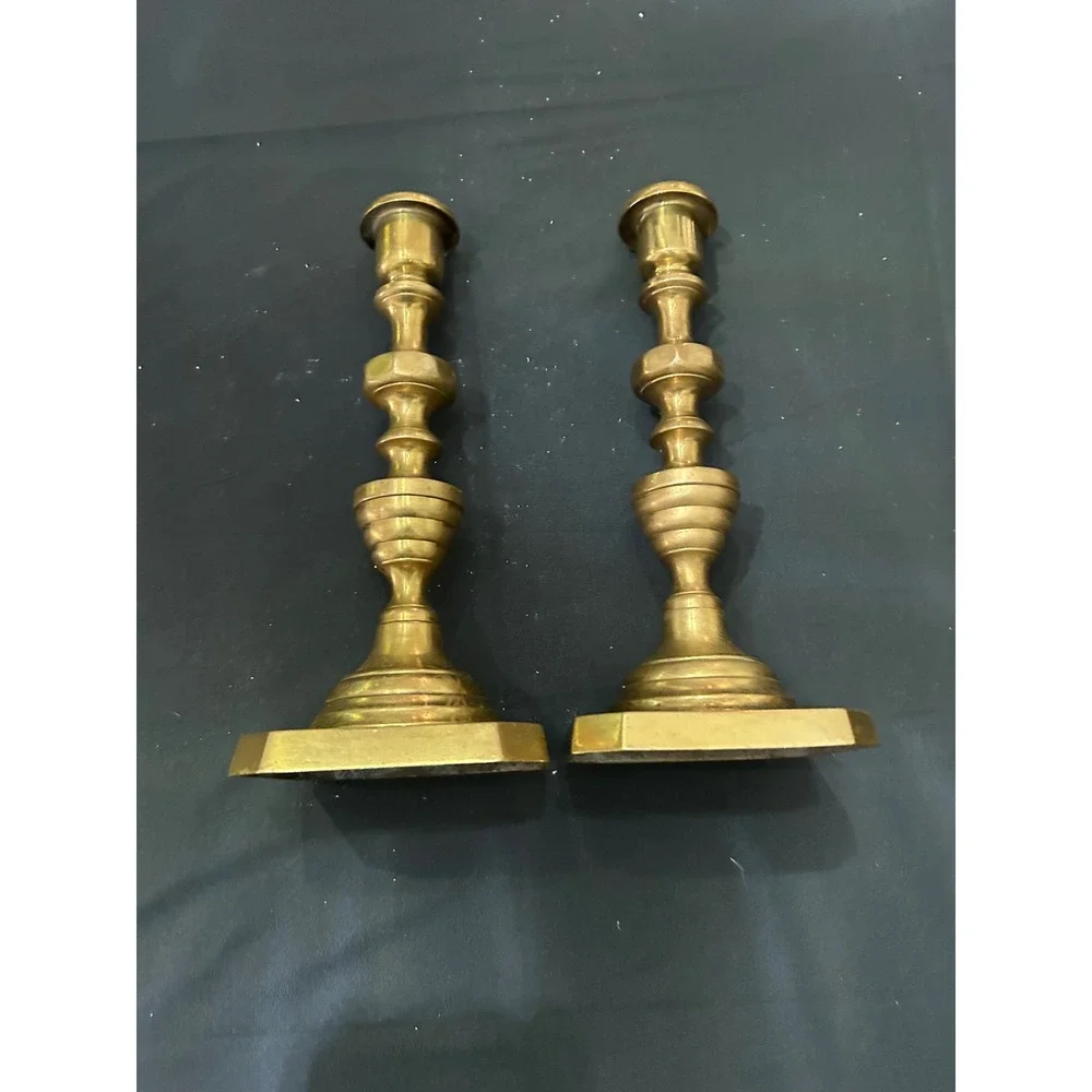 Pair Heavy Solid Brass Candlestick Holders Vintage Turned Colonial Style 8.5
